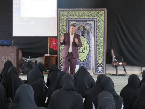 برگزاری جلسه توجیهی عضویت بیمه تکمیلی و صندوق بازنشستگی 4