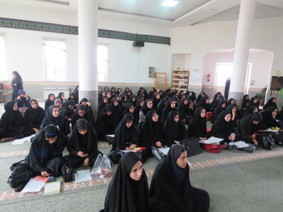 برگزاری جلسه توجیهی عضویت بیمه تکمیلی و صندوق بازنشستگی 6