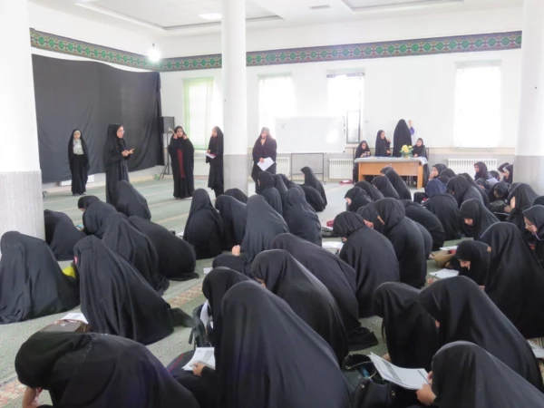 جلسه فرهنگی با موضوع معرفی کانون ها و عضوگیری برگزار شد 11