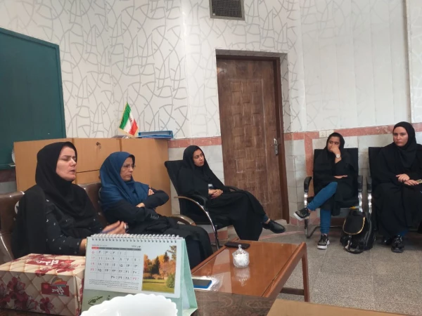 برگزاری جلسه با نمایندگان آموزشی 2