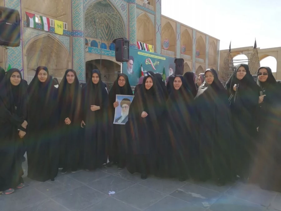 گزارش تصویری راهپیمایی 13 آبان ماه و تشکیل غرفه در محل راهپیمایی 4