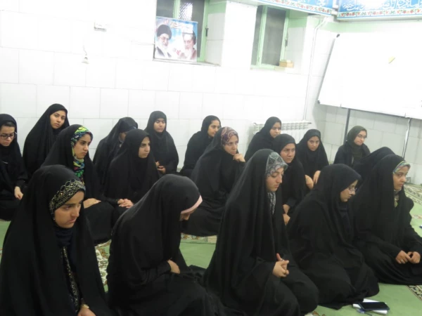 بازدید سرپرست پردیس و معاونین  از سرای دانشجویی و دیدار با دانشجویان خوابگاهی 4