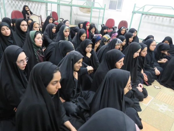 بازدید سرپرست امور پردیس های استان از سراهای دانشجویی پردیس فاطمه الزهرا (س) 8