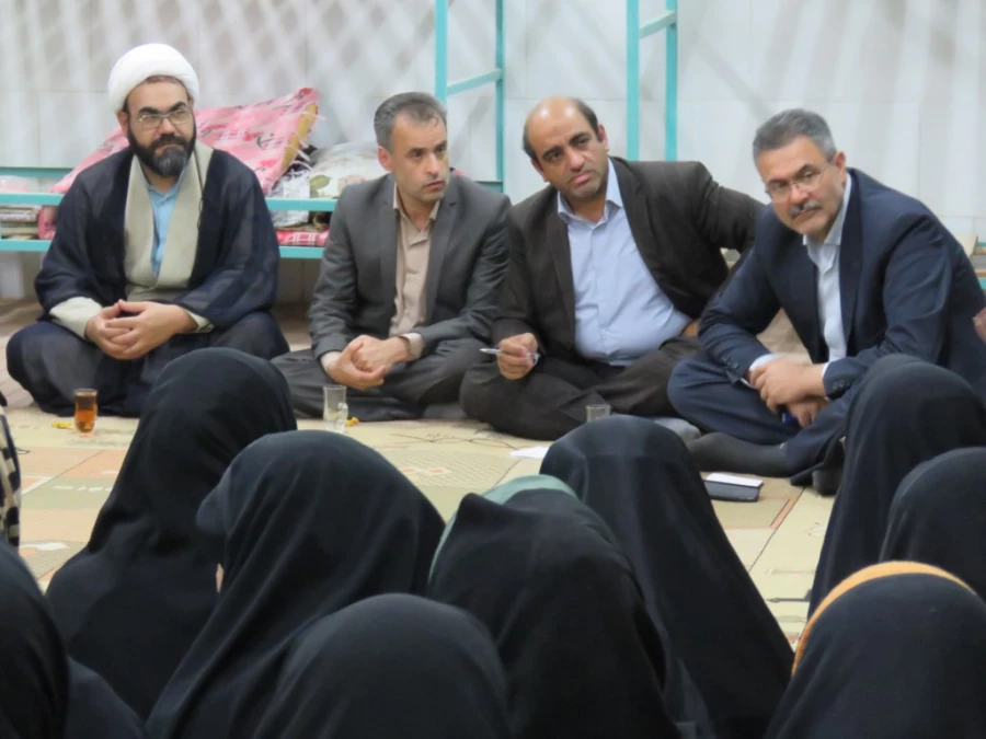 بازدید سرپرست امور پردیس های استان از سراهای دانشجویی پردیس فاطمه الزهرا (س) 10