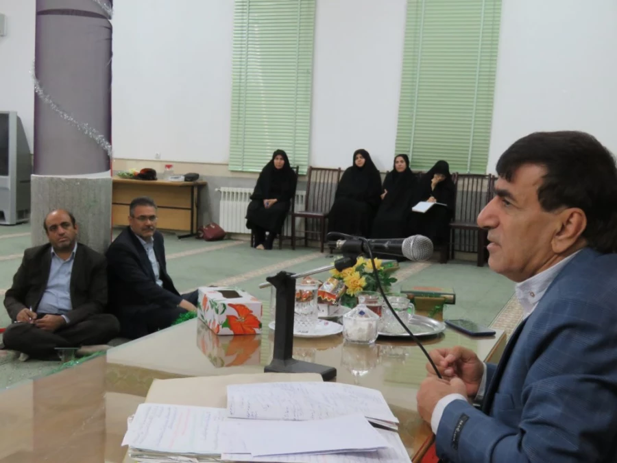 کارگاه آموزشی زندگی متعالی و ازدواج موفق  با حضور دکتر درویش زاده 6