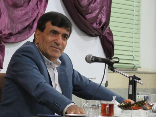 کارگاه آموزشی زندگی متعالی و ازدواج موفق  با حضور دکتر درویش زاده 8