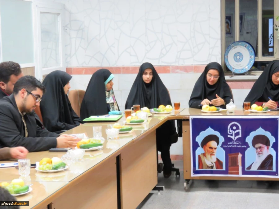 امروزه موضوع فرهنگ جزء اولویت های دانشگاه فرهنگیان است 5