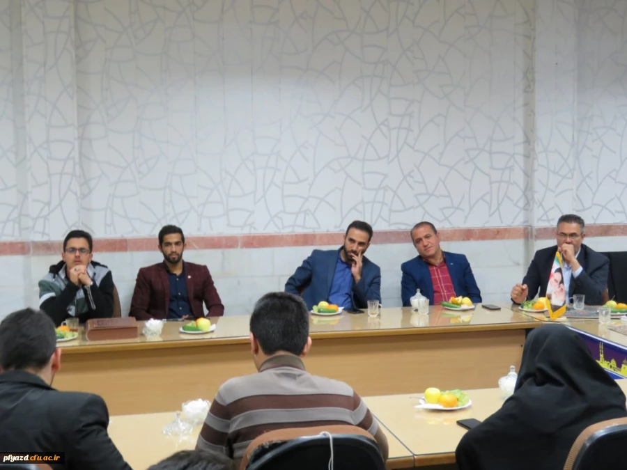 امروزه موضوع فرهنگ جزء اولویت های دانشگاه فرهنگیان است 13