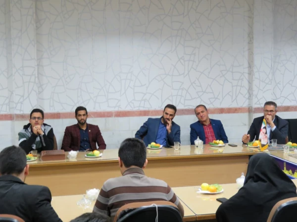 امروزه موضوع فرهنگ جزء اولویت های دانشگاه فرهنگیان است 12