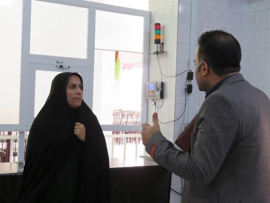 بازدید کارشناس بهداشت محیط از پردیس فاطمه الزهرا (س) 3