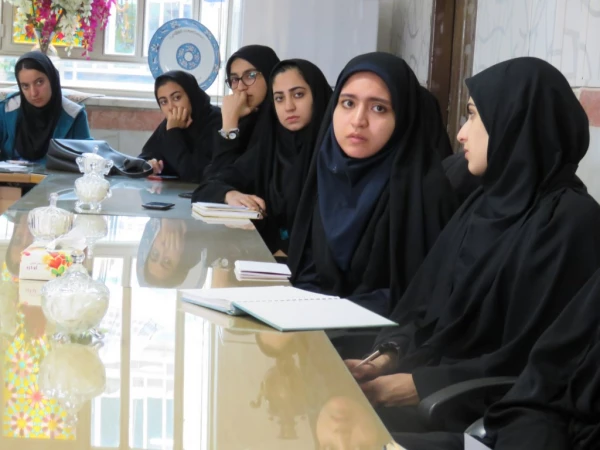 جلسه با نمایندگان آموزش برگزار شد 9