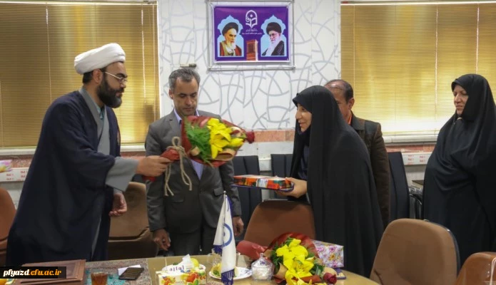 نشست صمیمانه مسئولان مدیریت امور پردیس های استان یزد با کارکنان پردیس و تکریم و معارفه مسئول حراست 5