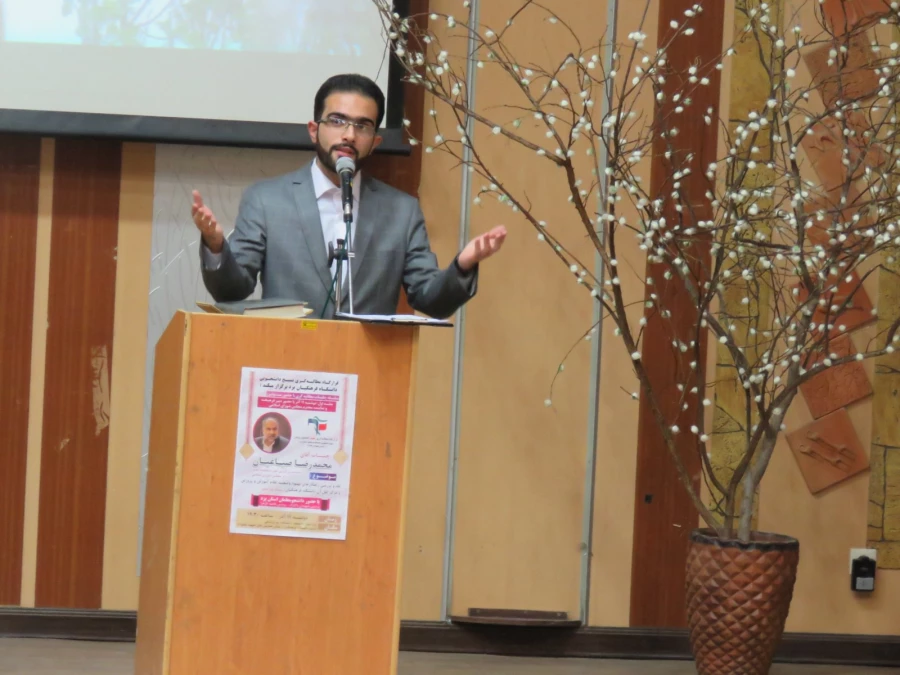 اولین سلسله جلسات مطالبه گری دانشجو معلمان دانشگاه فرهنگیان یزد با حضور صباغیان نماینده مجلس شورای اسلامی برگزار شد 4