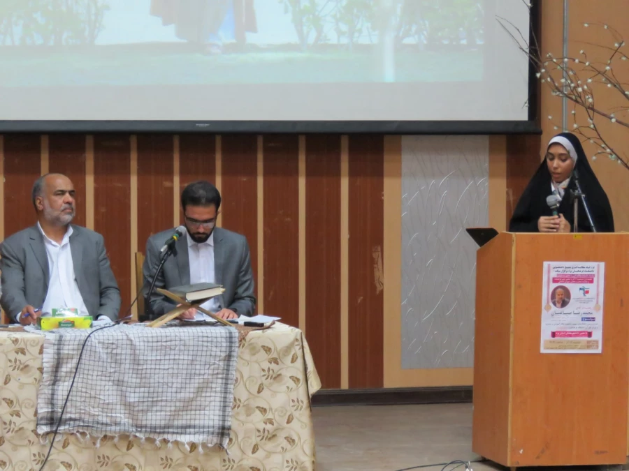 اولین سلسله جلسات مطالبه گری دانشجو معلمان دانشگاه فرهنگیان یزد با حضور صباغیان نماینده مجلس شورای اسلامی برگزار شد 13