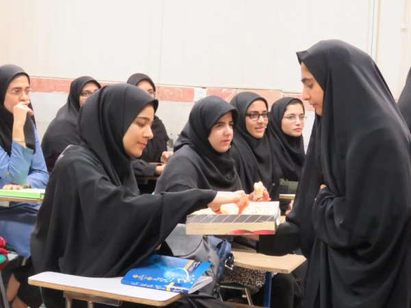 گرامیداشت روز دانشجو در پردیس فاطمه الزهرا (س)  13