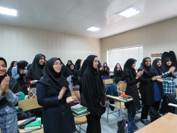 گرامیداشت روز دانشجو در پردیس فاطمه الزهرا (س)  15