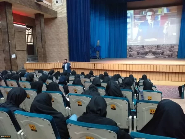 اولین دوره شخصیت شناسی با رویکرد اسلامی ویژه دانشجومعلمان پردیس  4