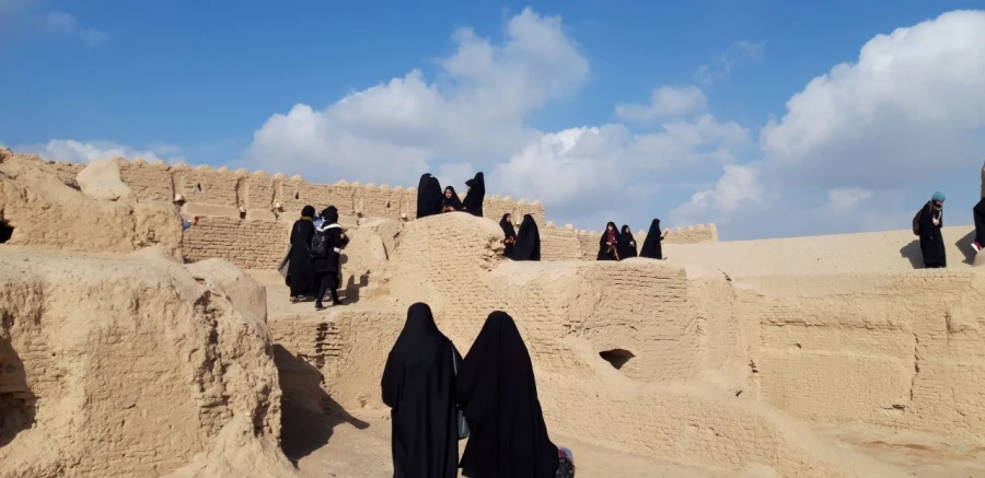 اردوی تفریحی مهریزگردی ویژه دانشجومعلمان پردیس برگزار شد 3