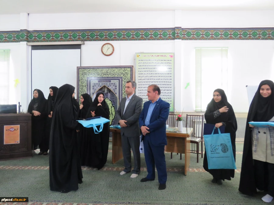 برگزاری تریبون آزاد دانشجویی با موضوع مطالبات دانشجویی 12