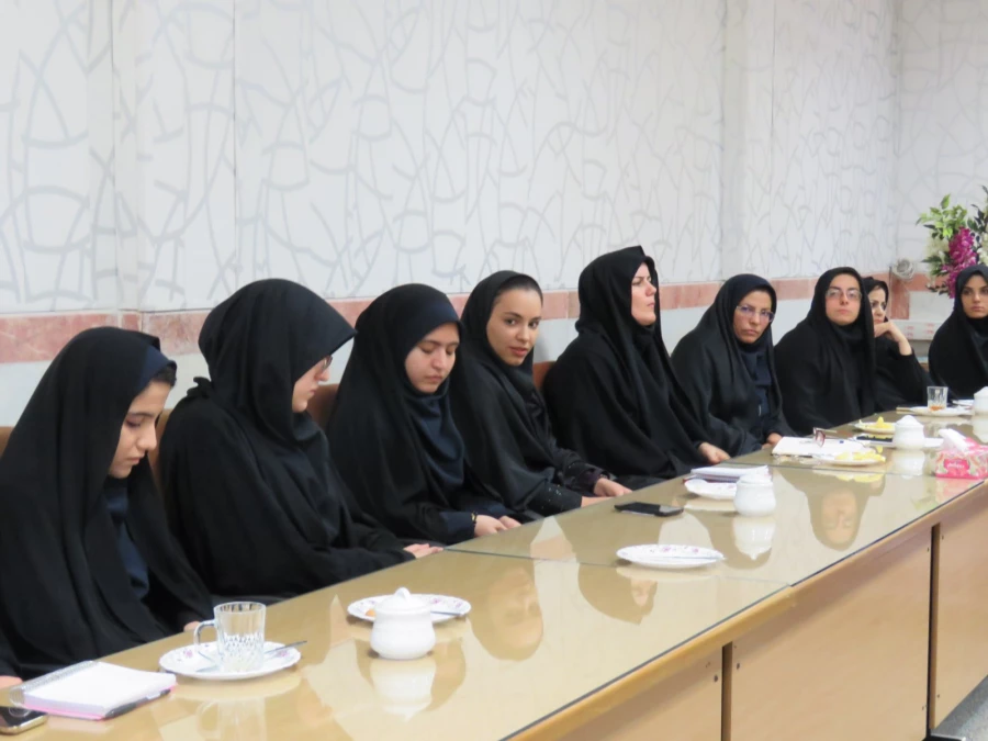 جلسه عفاف و حجاب و آیین نامه مقررات امتحانی برگزار شد 3