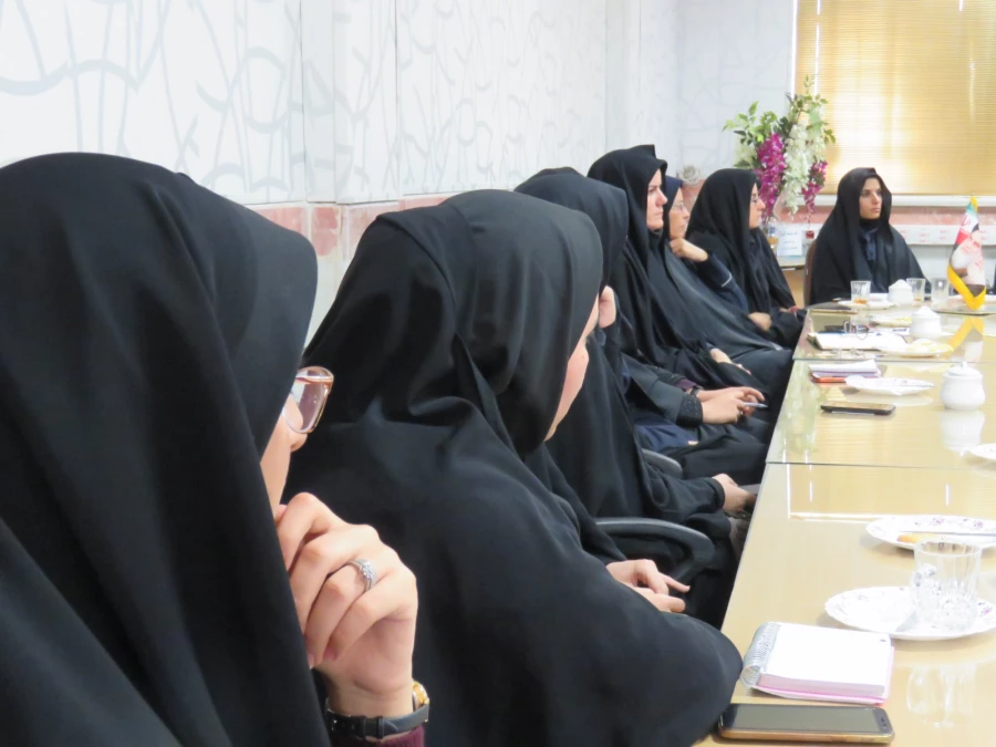 جلسه عفاف و حجاب و آیین نامه مقررات امتحانی برگزار شد 7