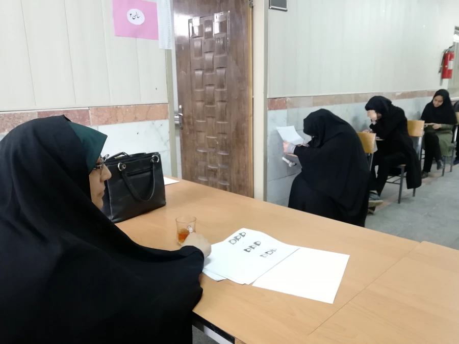 گزارش تصویری بازدید از برگزاری امتحانات نیمسال اول تحصیلی 99-98 4
